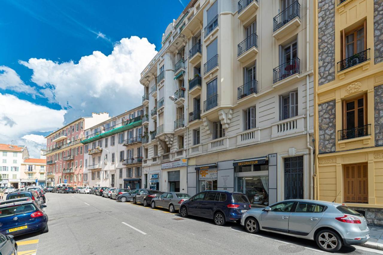 Apartment Cosy 1 Bdr Near Garibaldi Square - Floor & Ac *